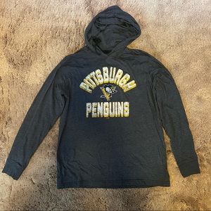 Pittsburgh Penguins thin fabric hoodie - Medium